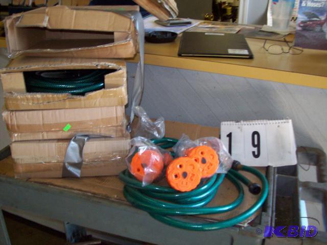 lot 19 image: Portable Sprinkler System With Approx. 10 Hea...