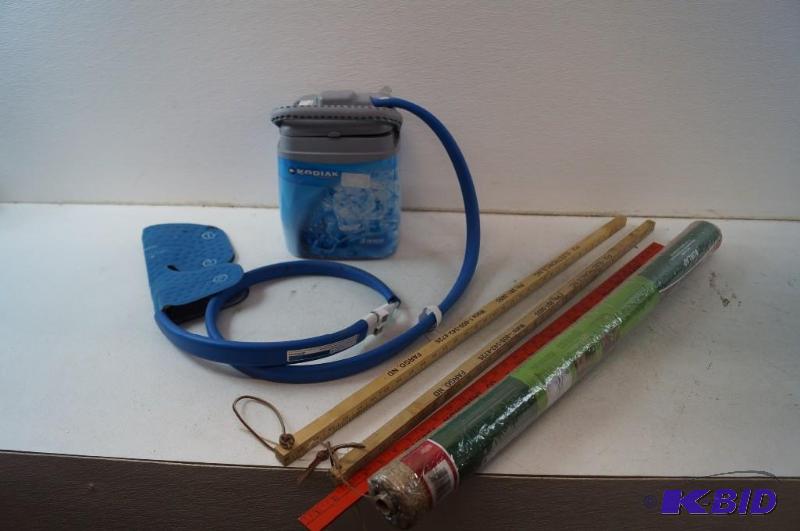 Kodiak polar care cooler burlap and yard sticks