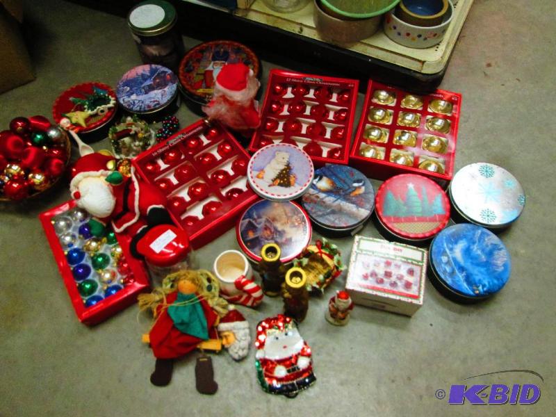 Lot of assorted Christmas lights, bulbs, tins...