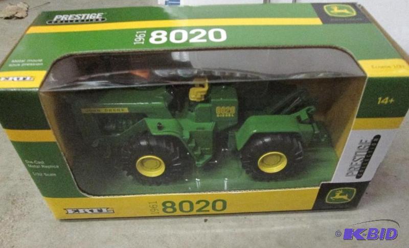 Ertl 132 scale 1961 8020 Prestige John Deer ...