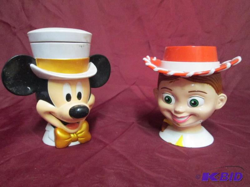 Pair of Disney drink cups with flip up lid. V...