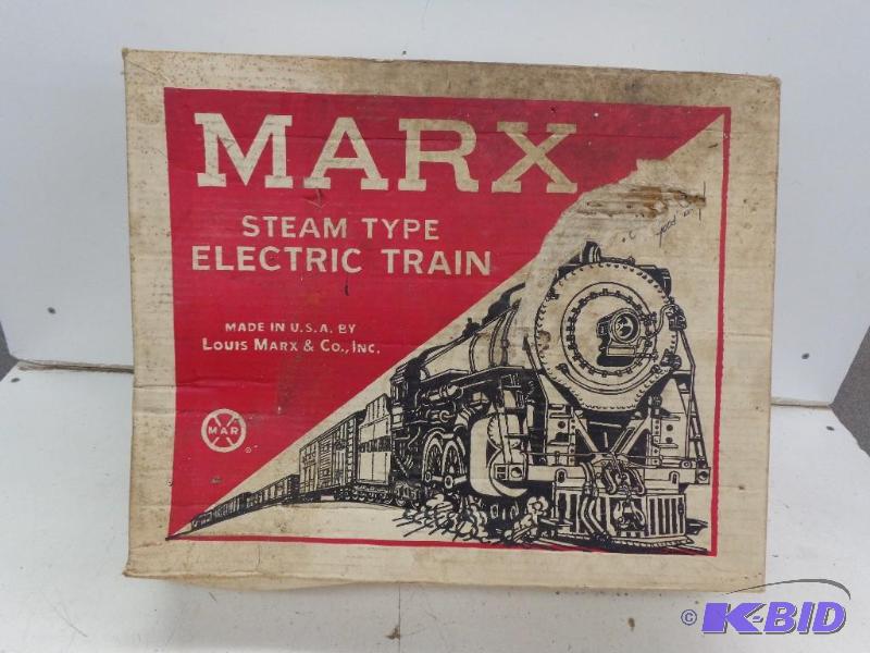 lot 104 image: Marx Steam Type Electric Train Made in the U....