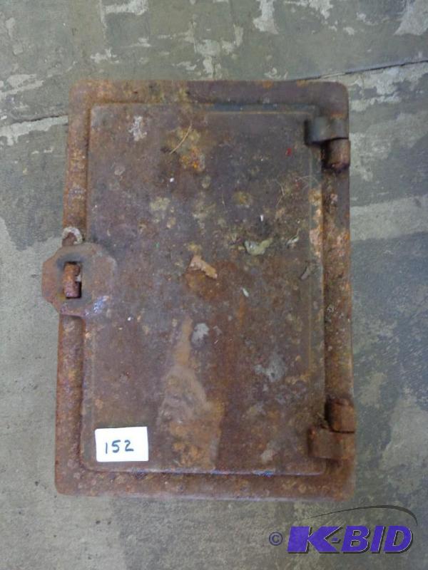 lot 152 image: Old Antique Safe Safe is Covered in Rust No V...