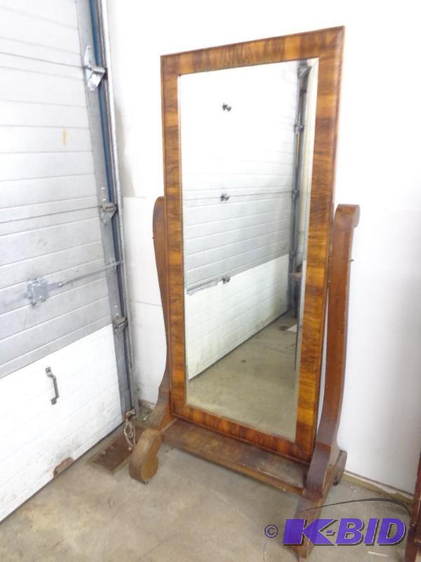 lot 155 image: Large Mirror with Base Mirror is on Wheels 6 ...