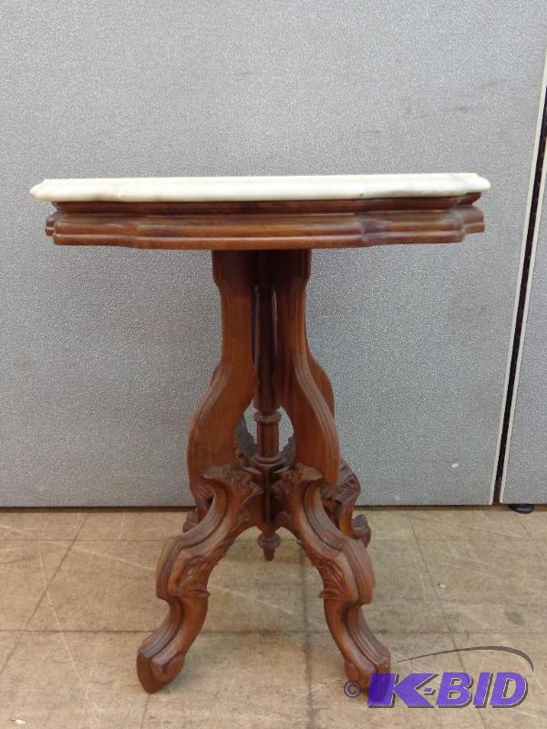 lot 17 image: Hand Crafted White Marble Top End Table 22&qu...