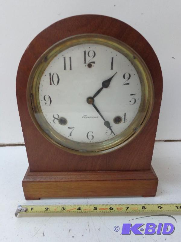 lot 62 image: Sessions Wind Up Pendulum Clock Dimensions 9&...
