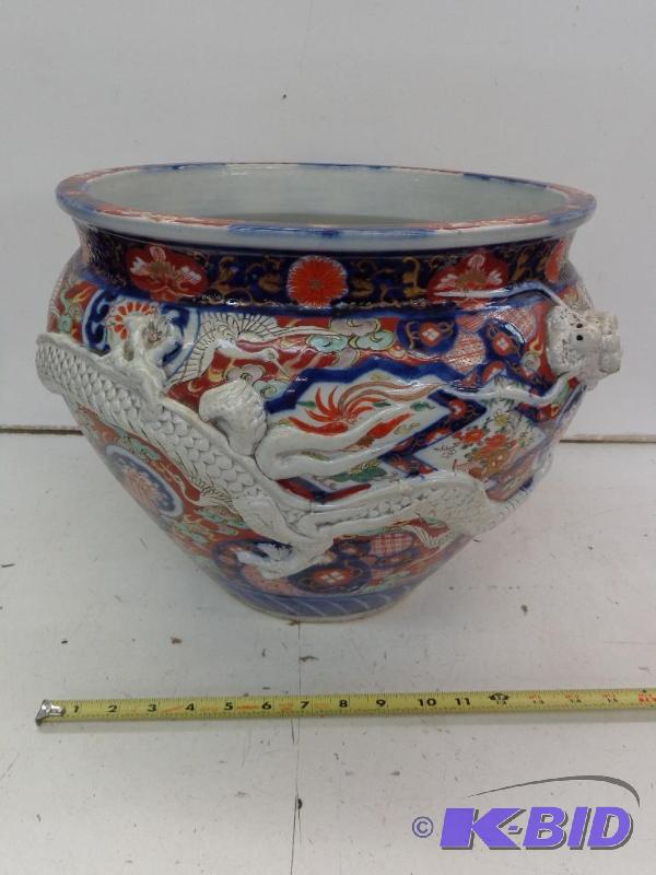 lot 97 image: Porcelain Decorative Bowl Eastern Artwork on ...