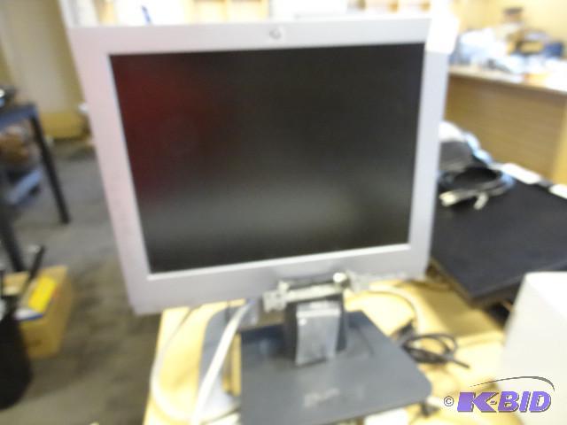 HP pavilion F1503 LCD monitor...