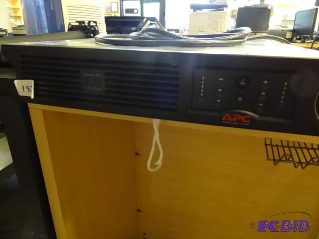 APC smart ups rack mount server battery back ...