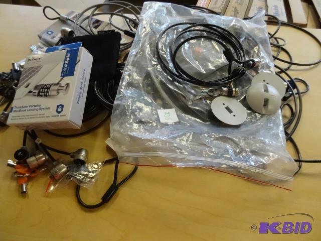 Lots of misc computer locks...