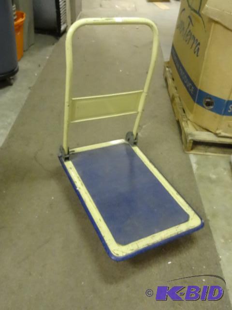 29x18 colapsible handlecart....