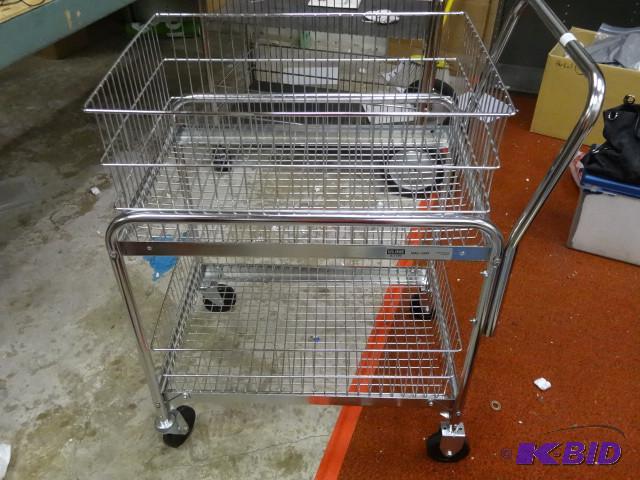 Metal warehouse cart. 28x19x37...
