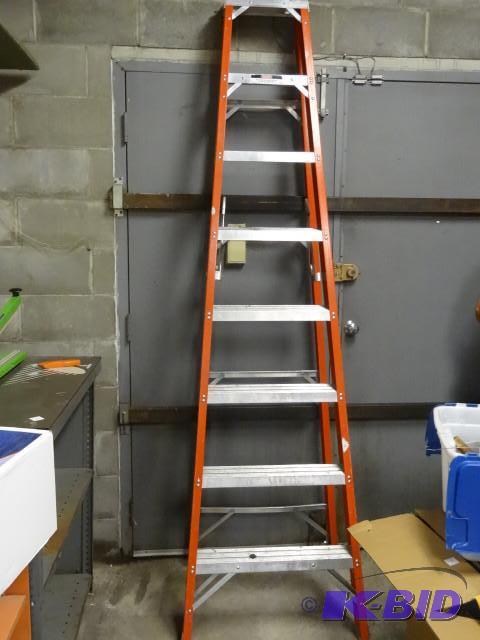 8 Fiber glass step ladder...