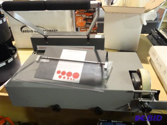 Performance design model PC2004 binding punch...