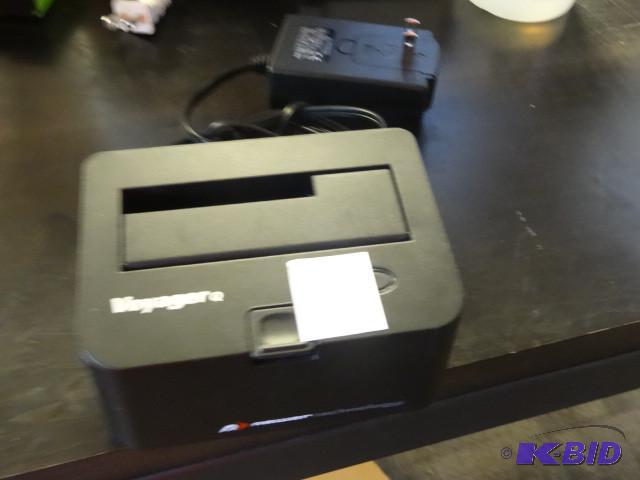 Voyager quad interface sta hard drive docking...