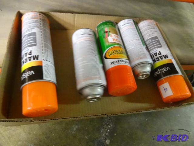lot 118 image: Qty 5 New Valspar and RustOleum marking paint...