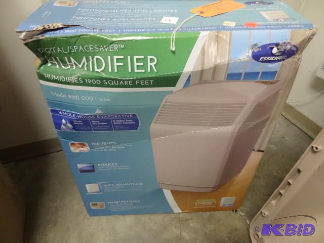 lot 14 image: New in box Essik Digital Spacesaver humidifie...