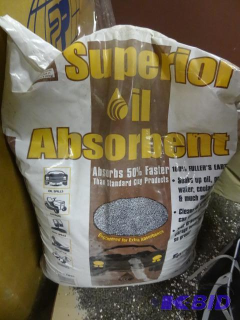 lot 146 image: Approx 40 lbs Superior Oil Absorbant...