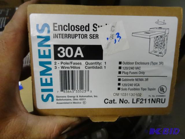 lot 193 image: New Siemens 30 amp 2 pole 3 wire enclosed swi...