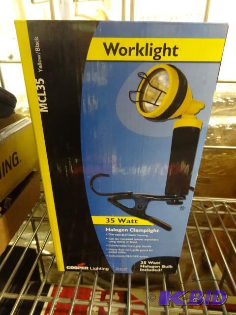 lot 233 image: New Cooper Lighting MCL35 35 watt halogen wor...
