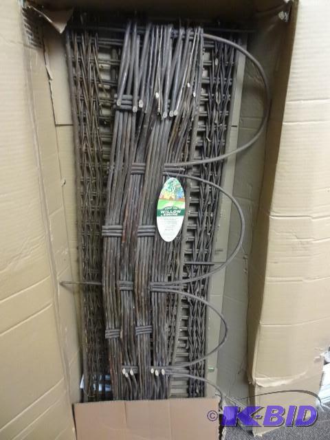 lot 24 image: New in box Hoop Top natural Willow Edging 12i...