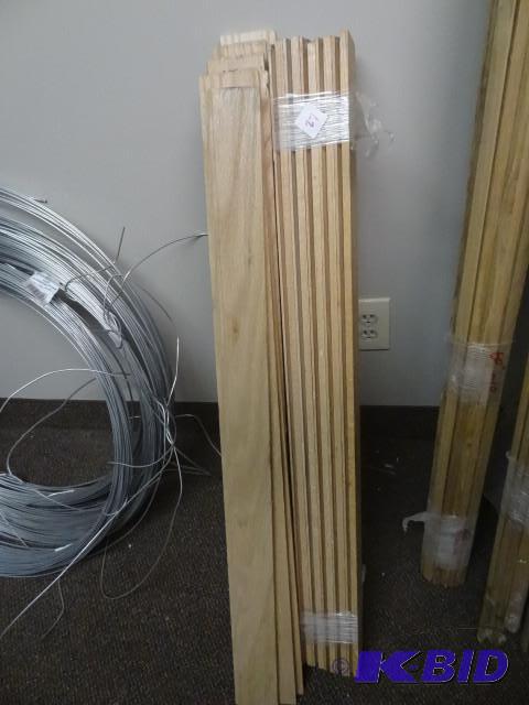 lot 27 image: New approx 60 ft solid oak classic casing  b...