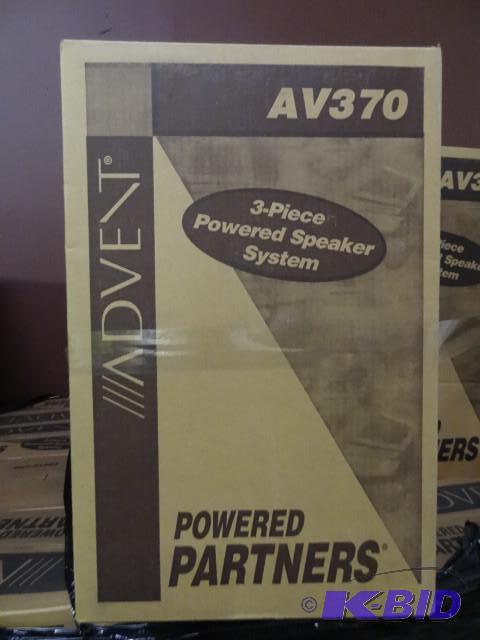 lot 292 image: New In Box Advent Powered Partner Model AV370...