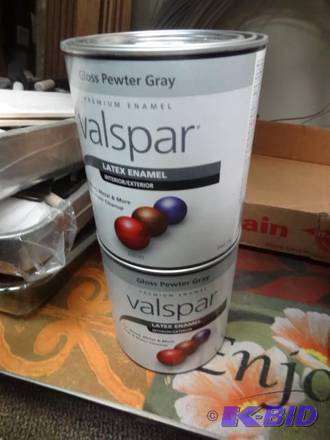 lot 298 image: Qty 2 New Valspar IntExt Latex Enamel Gloss ...