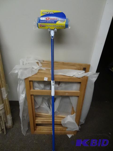 lot 32 image: New original Quickie automatic sponge mop met...