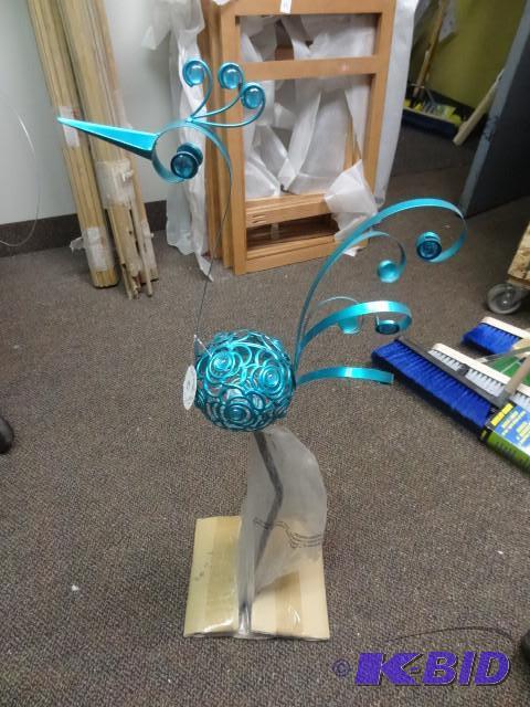 lot 56 image: New Metal Pecock Lawn Ornament  Blue...