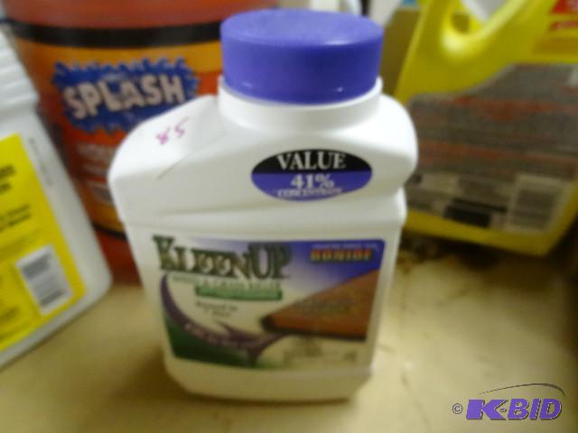 lot 85 image: New Bonide KleenUp Weed and Grass Killer Supe...
