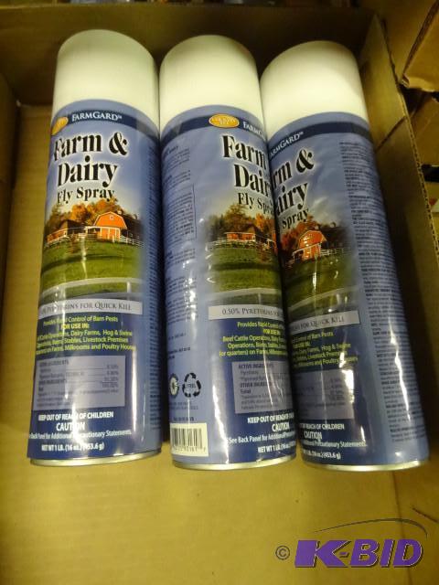 lot 99 image: Qty 3 New Farm & Dairy Fly Spray  Pyrethr...