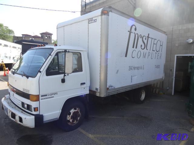 lot 1 image: 1992 Isuzu NPR box truck. 31,355 miles on Die...