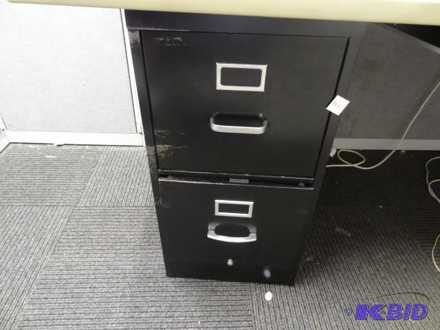 lot 146 image: 15" metal 3 drawer file cabinet...