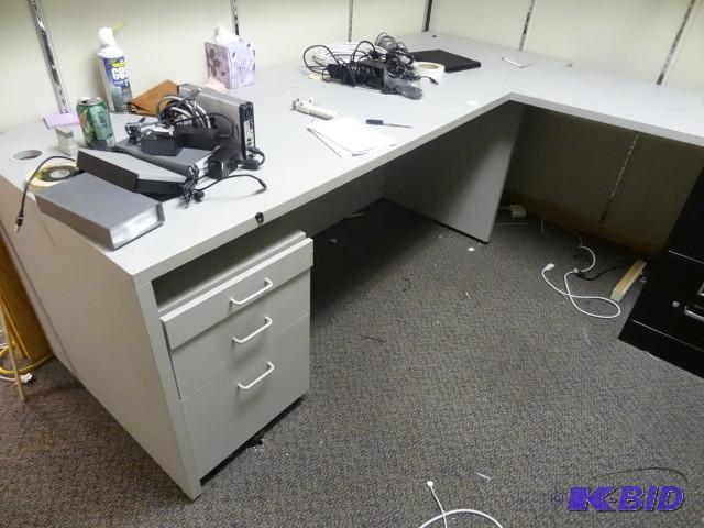 lot 16 image: 83 x 93 desk. Right wing not supported. Inclu...
