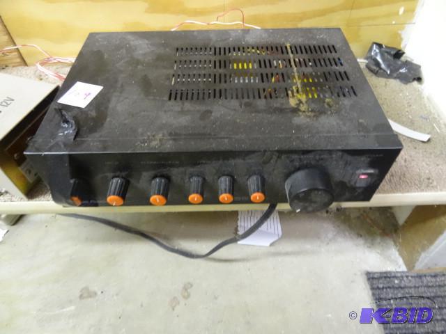 lot 169 image: Radio Shack MPA-46 PA amplifier. 35 watt...