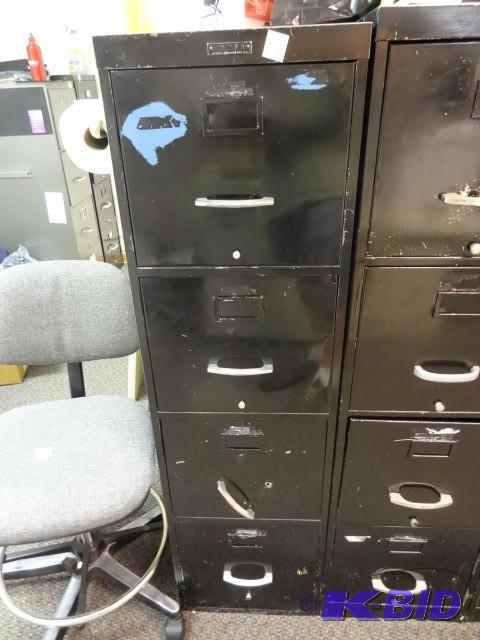 lot 27 image: 15" metal 4 drawer file cabinet...