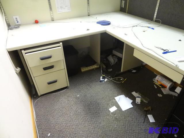 lot 31 image: Desk and cubical system. 90 x 73. Includes 3 ...