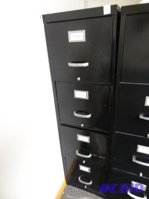 lot 37 image: 15" metal 4 drawer file cabinet...