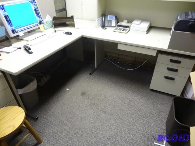 lot 59 image: L shaped desk with hutch. 72 x 90. Includes 2...