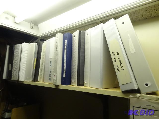 lot 82 image: 3 ring binders...