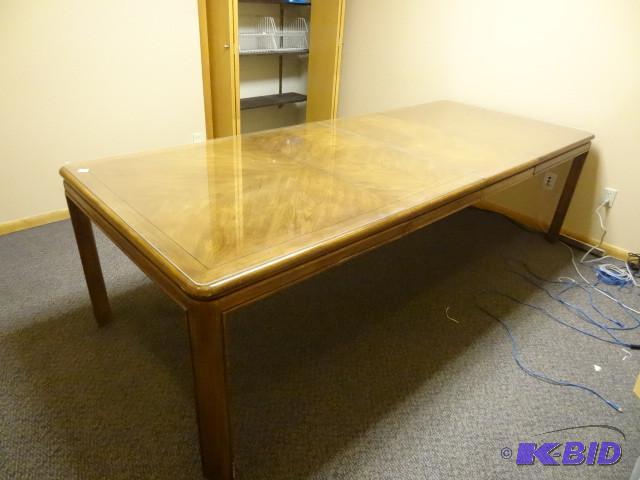 lot 88 image: Large kitchen table with 2 leaves. Plexiglass...