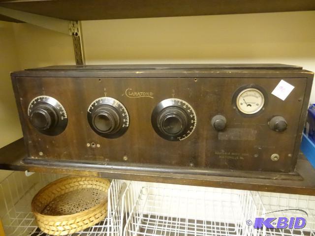 lot 90 image: Vintage claratone radio...