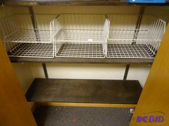 lot 92 image: 6 stackable metal baskets...
