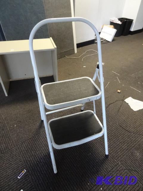 2 step stool...