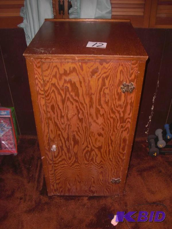 Old Pine cabinet. 18 12 x 19 12 x 38 in h.....