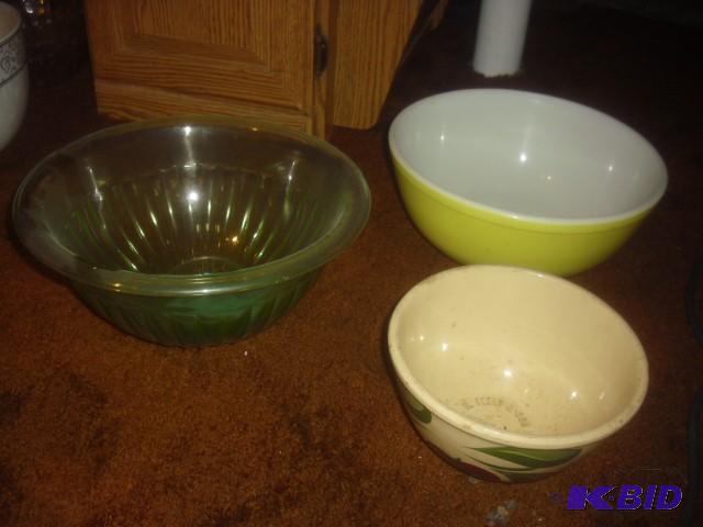 3 vintage Bowls 1 P.F. Feely, FARMINGTON, 7 ...
