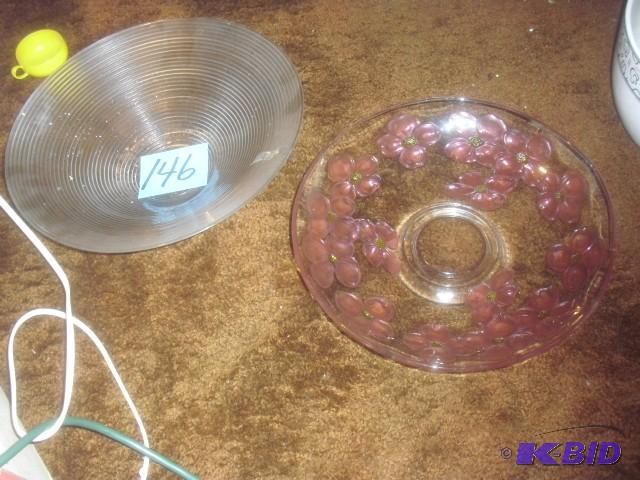 2, Salad bowls, 1, 12 12 in with floral desi...