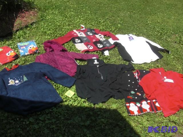 Misc.. Sizes of Sweaters and Sweatshirts.. La...
