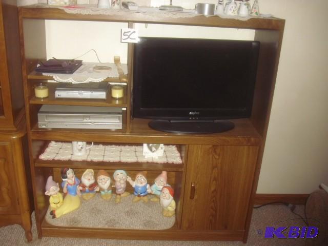 Entertainment Center 49 x 15 x 52 in Larges s...